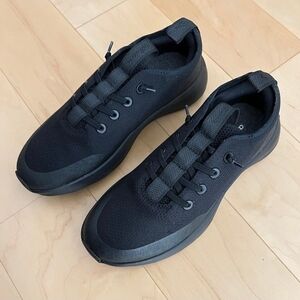 Allbirds Tree Runner GO-Utility women's 8 Black